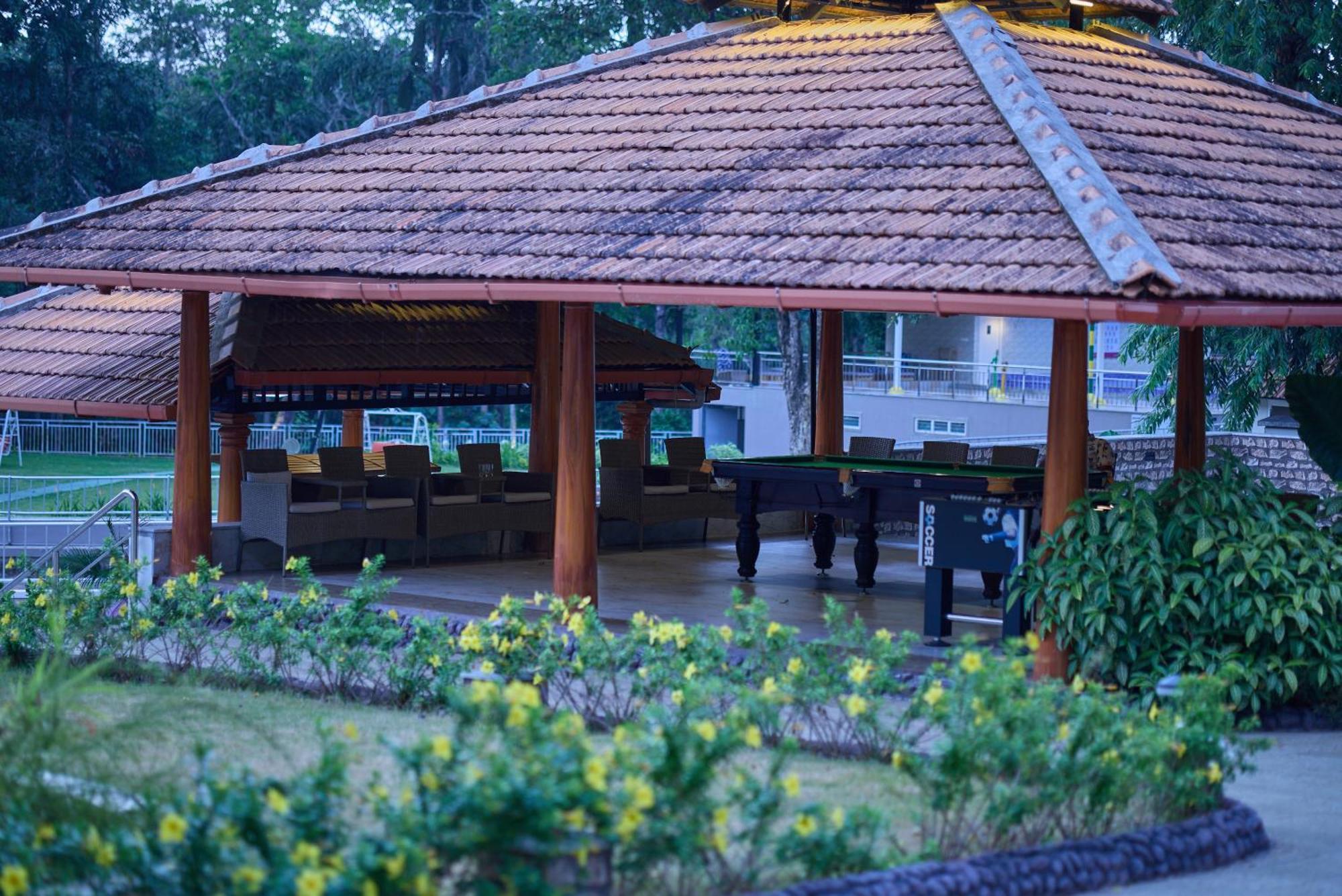 Regenta Resort Sakleshpur Dış mekan fotoğraf